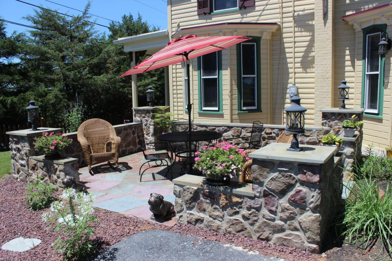 Carriage Stop Bed & Breakfast 팔미라 외부 사진
